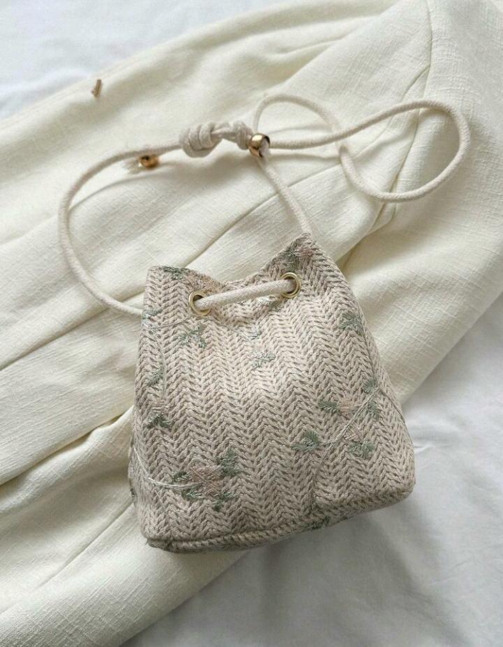 Mini Straw Bag